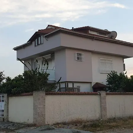 Villa Budak Tam Korunakli Ozl Havuzlu Mustakil * Belek